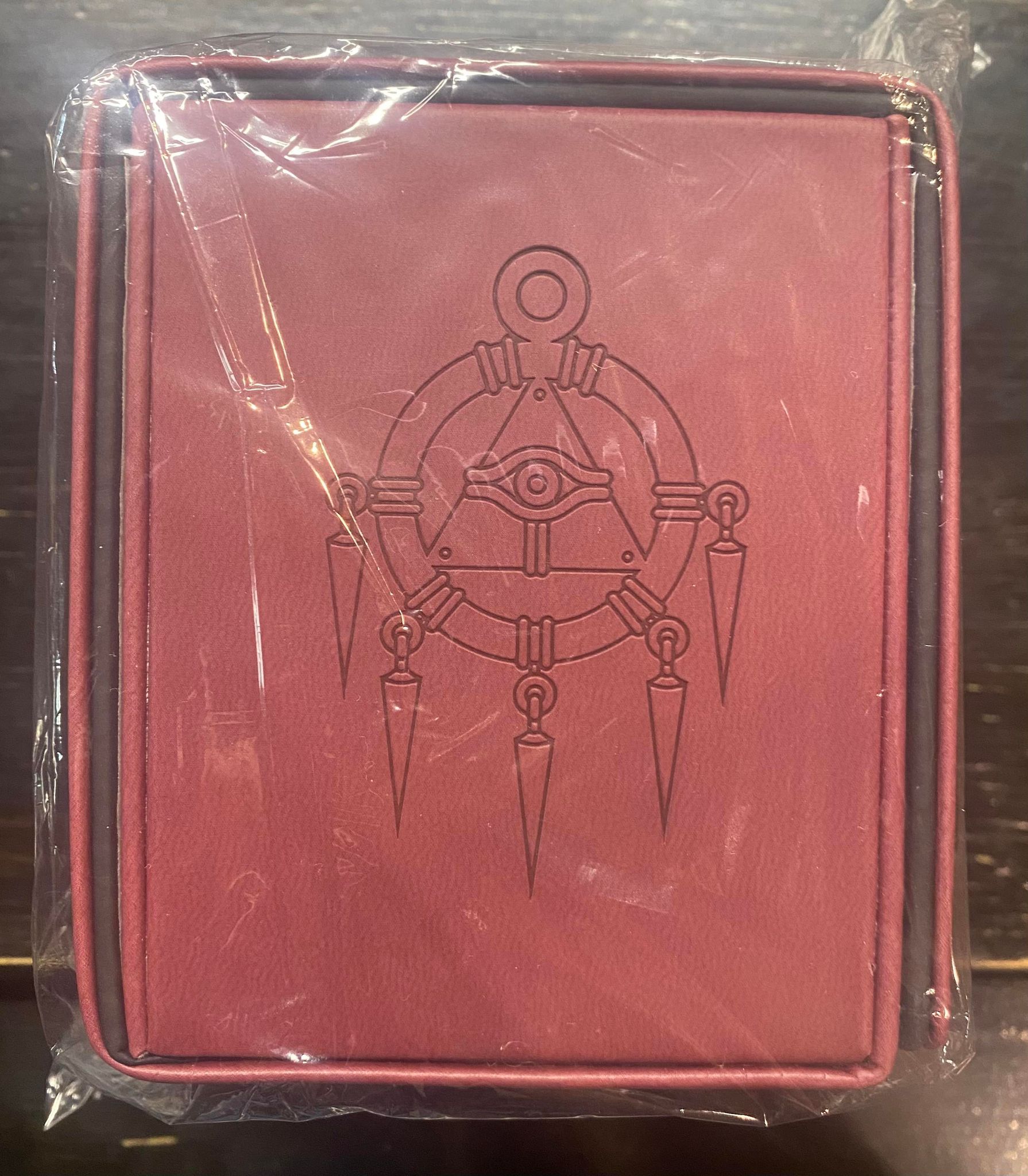Yu-Gi-Oh! Deck Box - Burgundy